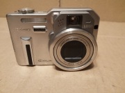 Aparat CASIO EX-P600