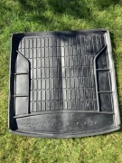 Mata do bagażnika z serii Pro-Line do: Volkswagen Golf VII 2012-2020