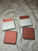 Haus Labs by Lady Gaga, róz z arnika talc free