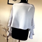 Śliczna letnia bluzka S 36 falbany przy rekawach