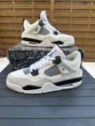 Air Jordan 4 military black 45
