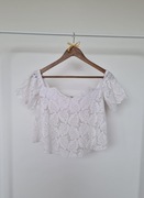 Koronkowa bluzka hiszpanka Stradivarius S