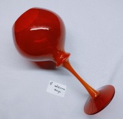 Wazon Horbowy kielich miś kulka kuleczka czerwony prl mleczna noga