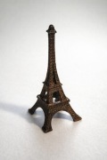 Figurka Wieża Eiffla 12,5 cm | Miedź / Mosiądz | Pamiątka z Paryża (68)