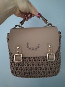 Torebka kuferek kawowy na szydełku rękodzieło 