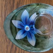 Wotowy świecznik Maty Jonasson DeLight Blue Flower, vintage