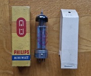 Lampa AZ41 NOS Philips