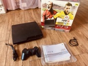 Konsola playstation 3 (PS3) 320GB + pad + okablowanie [14]