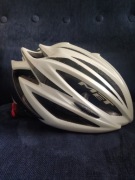 Kask MET Estro