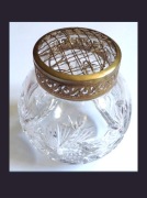 Kryształowy wazon ikebana