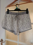 Spodenki z koronką damskie