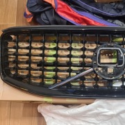 VOLVO XC60 lift 23r oryginalny grill atrapa przod R-Design black 32133812