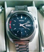 Seiko       Bell-matic