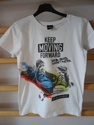 T-shirt Chapter Young biały z napisami r. 146/152