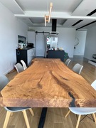 Stół dębowy monolit industrialny loft live edge