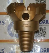 GRYZER 152mm 4-piórowy PDC ŚWIDER