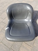 Sprzedam fotel wysoki husqvarna do traktorka kosiarki siedzenie mcculloch
