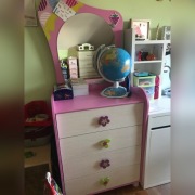 Komplet mebli dziewczęcych