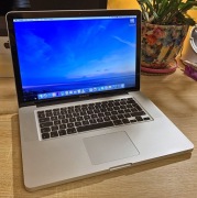 Apple MacBook Pro 15.4" C2D mod. A1286 - OKAZJA!