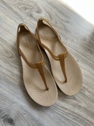 Crocs japonki W7