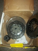 Luk 600 0299 00 - zestaw sprzęgła 