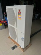 Pompa ciepła Mitsubishi Zubadan moc  8 kw lub 11,2 kw  cały kpl split