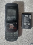 Nokia RM-590 – klasyczny telefon Nokia uszkodzony pęknięta szybka na części