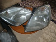 Lampy pas rzedni chlodnice belka zderzaka Fiesta mk6 benzyna 2004r