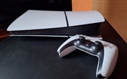 Konsola Playstation 5 Digital Slim - prawie nowa - Gwarancja 