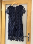 Sukienka gipiurowa Reserved