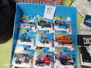 Hot Wells auta 9szt.