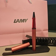 Pióro kulkowe Lamy różowe oryginalnie zapakowane idealne na prezent