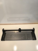 Amazon Basics gilotyna do papieru A3