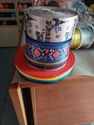 Sznurki, taśmy nośne