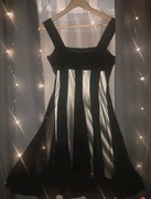 Sukienka koktajlowa na karnawał 