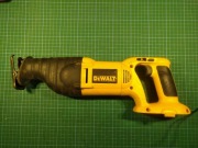 pila szablasta, lisica DeWalt 18v DC380