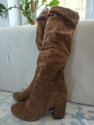 brązowe wysokie kozaki rozm. 39