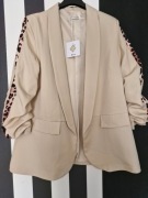 Marynarka damska beżowa, rękaw marszczony panterka żakiet