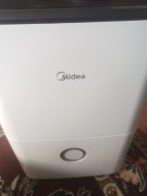 Osuszacz powietrza Midea MDDF-20DEN7-QA3 440W 20 l