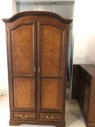 Komplet włoskich mebli Selva (szafa,komoda,lustro)