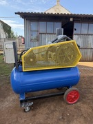 Sprężarka w bardzo dobrym stanie 