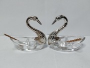 Łabędzie solniczki – 2 szt., szkło + metal, potrawy, PRL/vintage