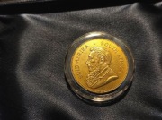 Z kolekcji Krugerrand moneta z 1984 roku w opakowaniu.