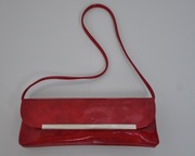 Lakierkowa czerwona torebka damska