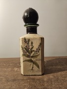 Karafka że skórzanym korkiem