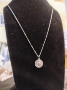 Medalik srebrny  +łańcuszek sygnowany próba 925,