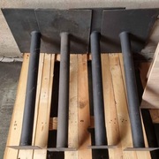 Stalowe stopki pod blat (stolik kawowy)