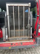 Winda do busa dla niepełnosprawnych