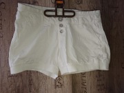Krótkie spodenki 32/34