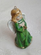 Figurka - dzwonek - modlący się aniołek - wysokość 10 cm